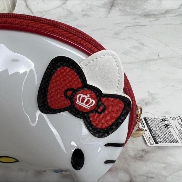 Hello Kitty Multi Purpose Bag - Picture 2 of 4